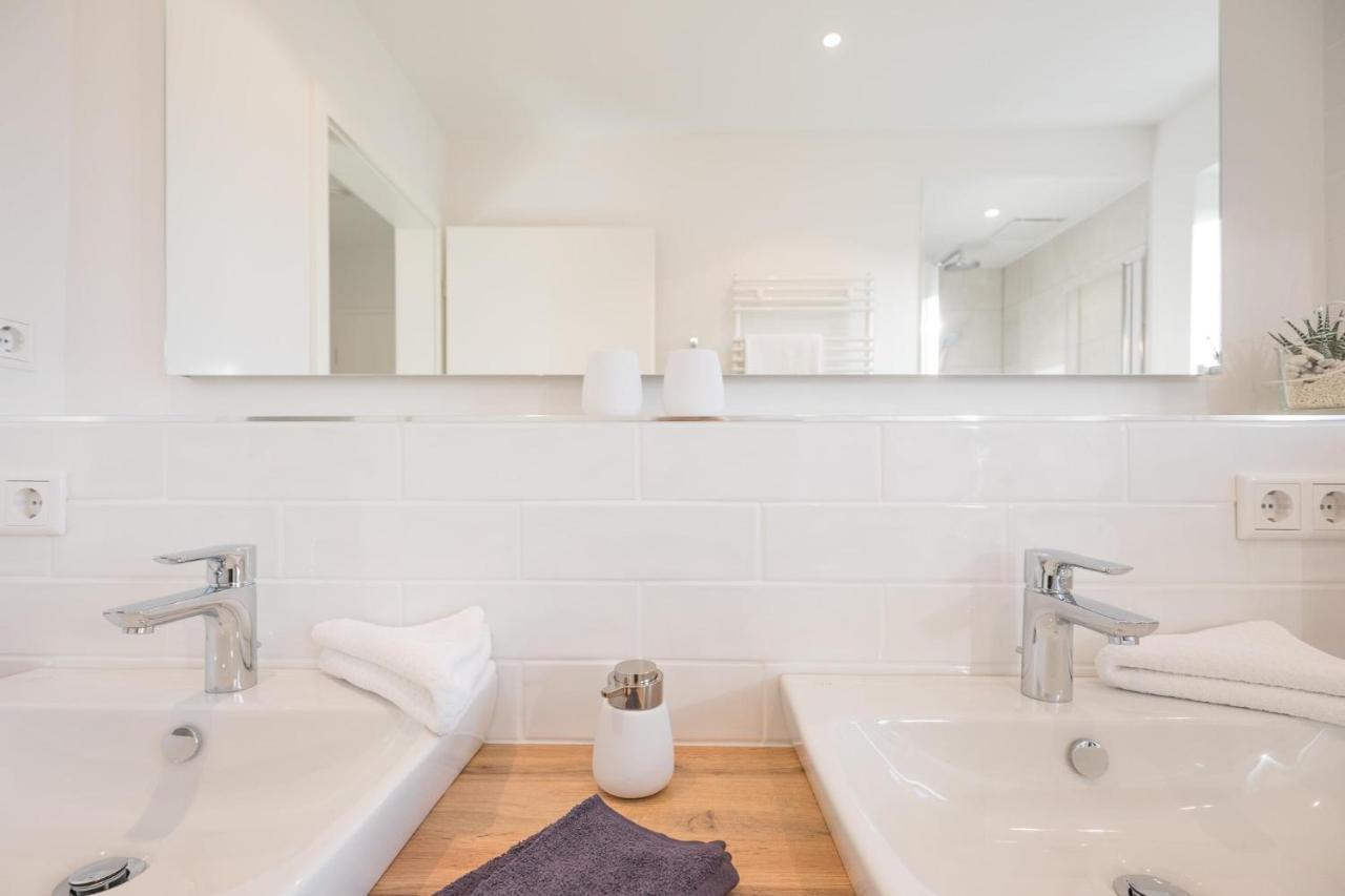 Penthouse Theo Apartamento Husum  Exterior foto