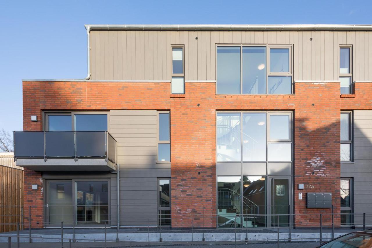 Penthouse Theo Apartamento Husum  Exterior foto